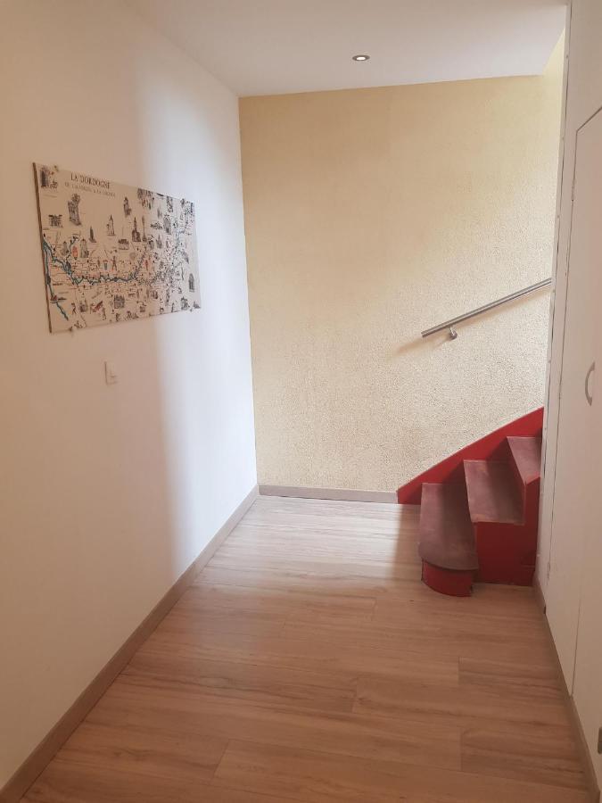 05 - Tres Joli 3 Pieces Neuf 2 Chambres, Logement Tout Equipe Pour 1 A 4 Personnes Maximum, Vue Sur Jardin Avec Parking Privatif, Grand Fourgon Possible, Tout Le Linge De Maison Est Fourni Annesse-et-Beaulieu Exterior foto
